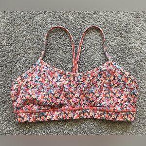 Floral Lululemon Power Y Sports Bra - size 10